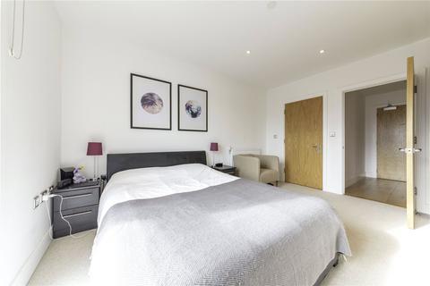 2 bedroom apartment for sale, Centurion Tower, London E16