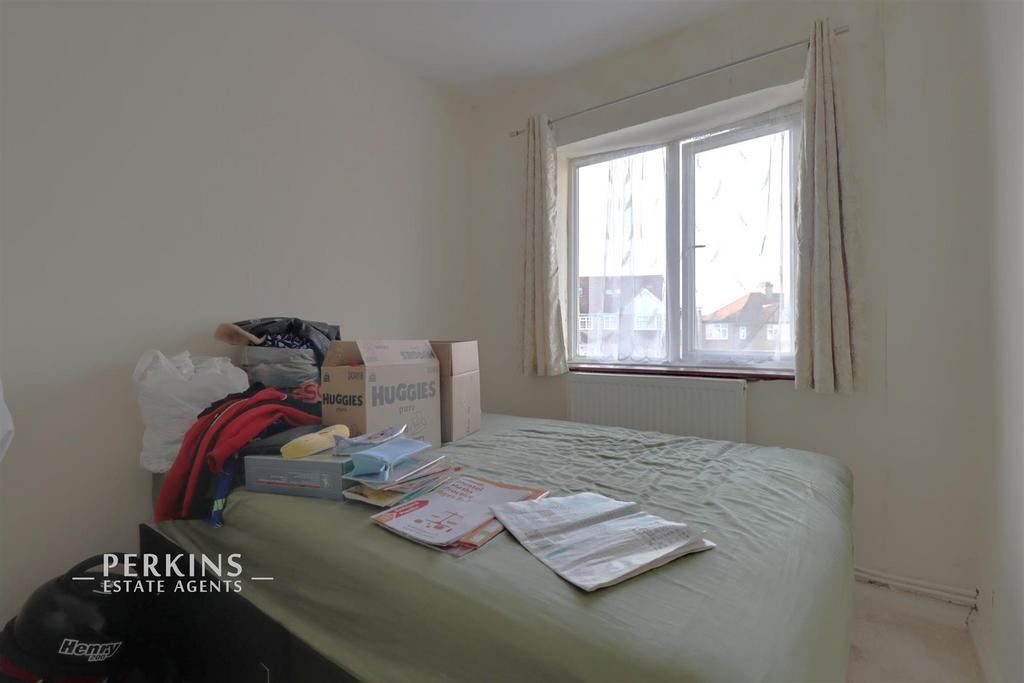 BED 2.jpg