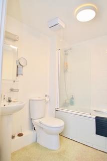 1 bedroom apartment to rent, Big Hill, London E5