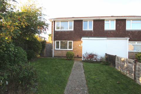 3 bedroom semi-detached house to rent, Heather Gardens, Fareham
