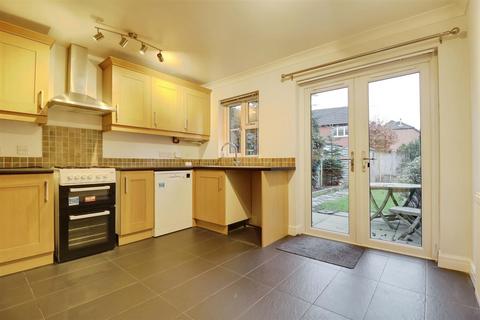 2 bedroom mews for sale, Rye Close, Alsager