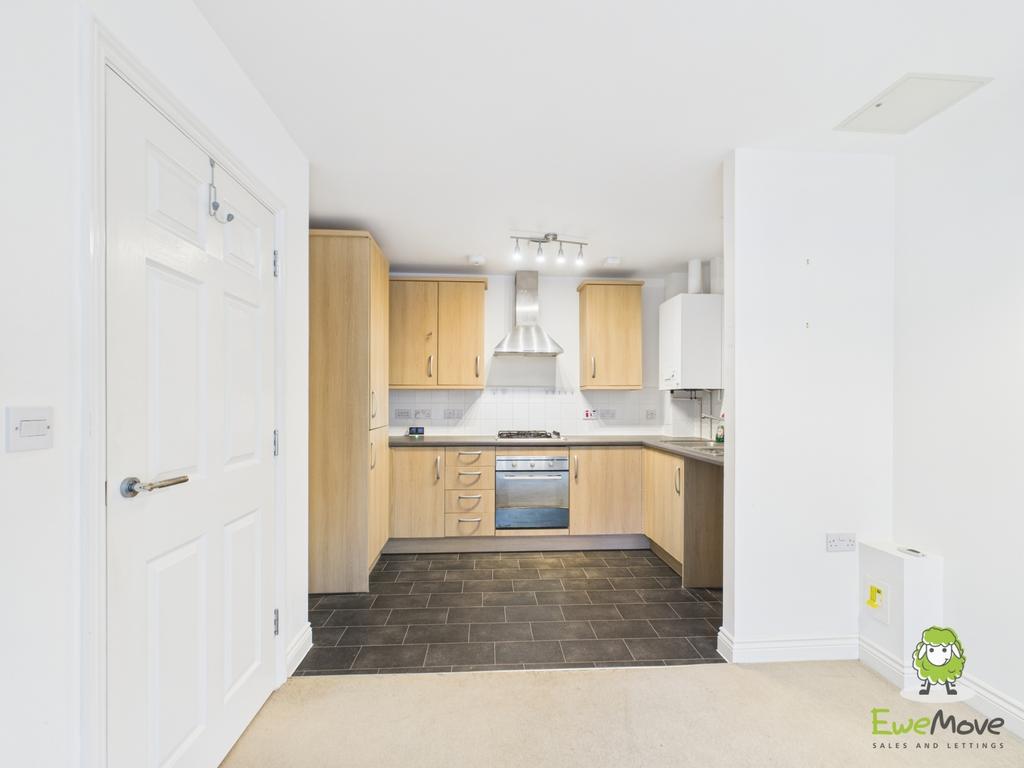 Ewe Move Estate Agents Basingstoke - 45 Bedstone Ro