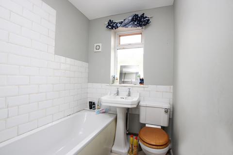 5 bedroom detached bungalow for sale, Finedon Road, Wellingborough, NN8