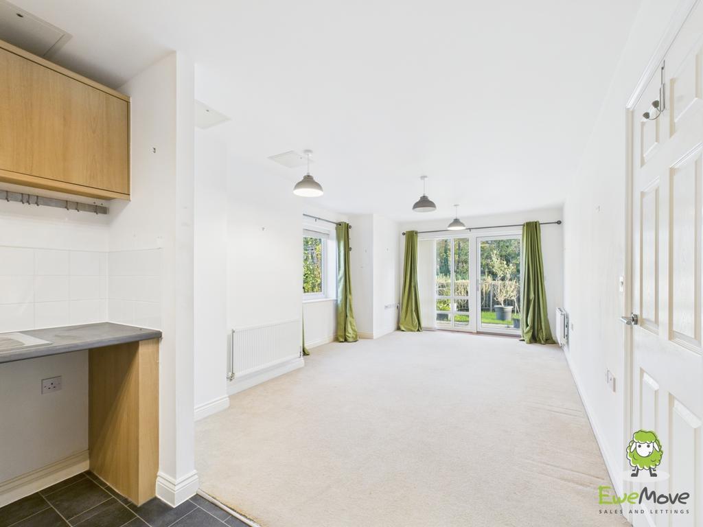 Ewe Move Estate Agents Basingstoke - 45 Bedstone Ro