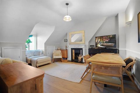 2 bedroom flat for sale, Newlands Park, Sydenham, London, SE26