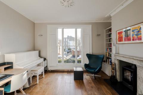 undefined, Buckingham Road III, London N1