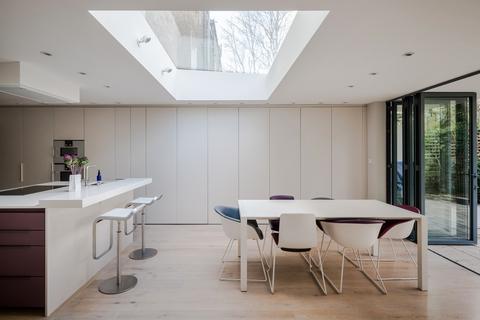 undefined, Buckingham Road III, London N1