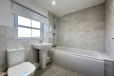 1 bedroom apartment to rent, Sherfield Park, Sherfield-On-Loddon