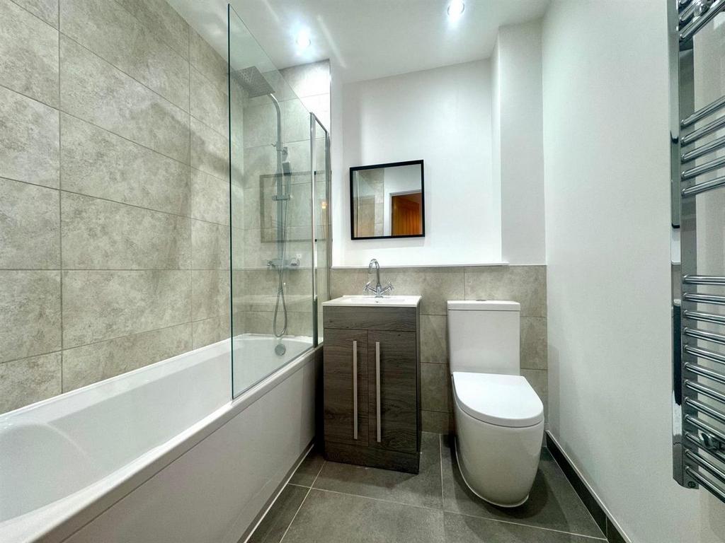 Bathroom.jpeg
