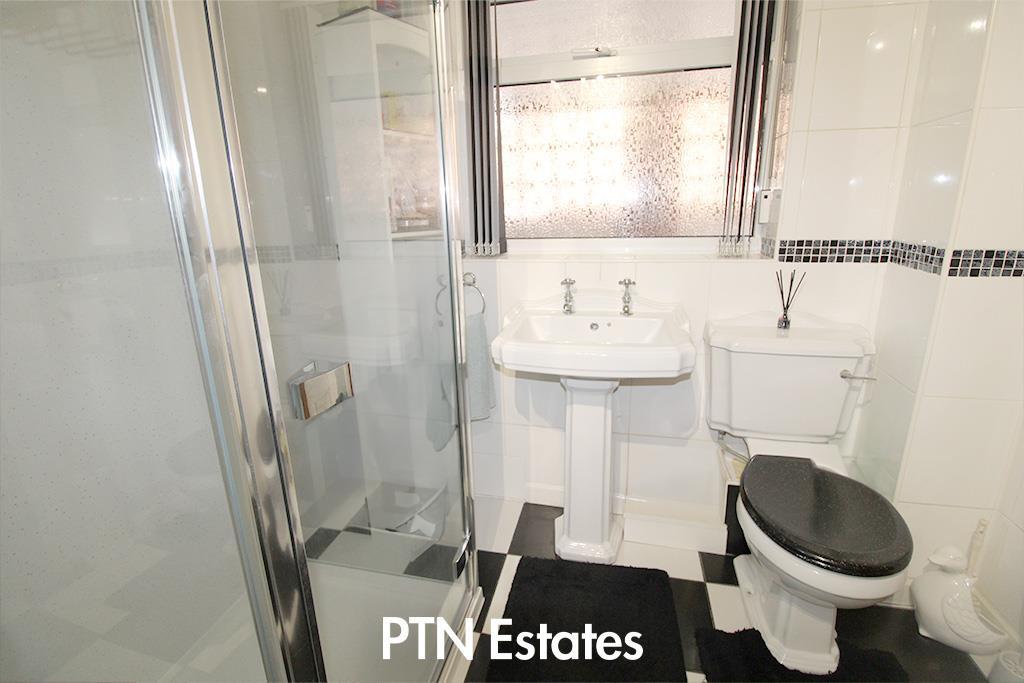 Shower room.jpg