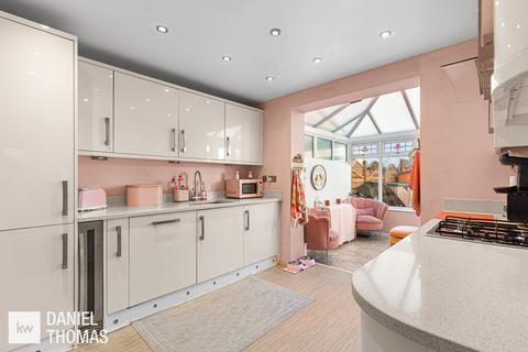 undefined, Webster Close, Waltham Abbey, EN9