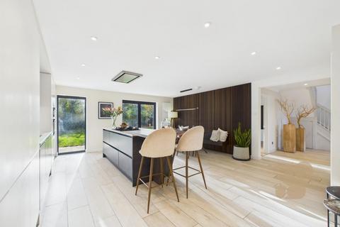 6 bedroom detached house for sale, Plains Farm Close, Ardleigh
