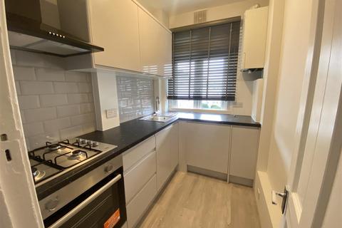 2 bedroom apartment to rent, Brixton Hill Court, Brixton Hill SW2