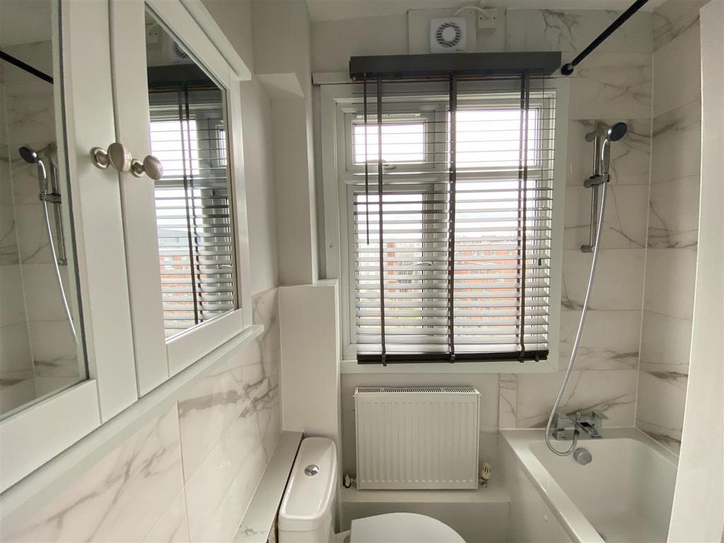Bathroom, Brixton Hill Court, Eden Harper