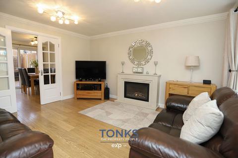 4 bedroom detached house for sale, Midhill Drive, Rowley Regis B65