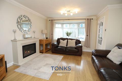 4 bedroom detached house for sale, Midhill Drive, Rowley Regis B65