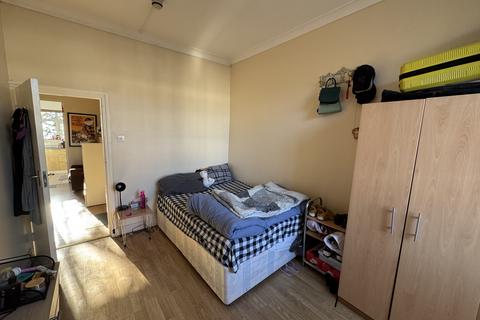 2 bedroom flat to rent, Mildmay Grove South, London N1