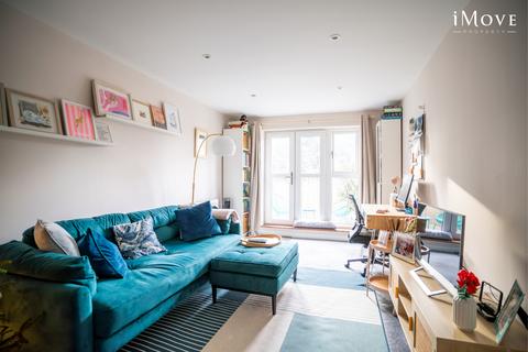 1 bedroom flat for sale, Carfax House, London SE20