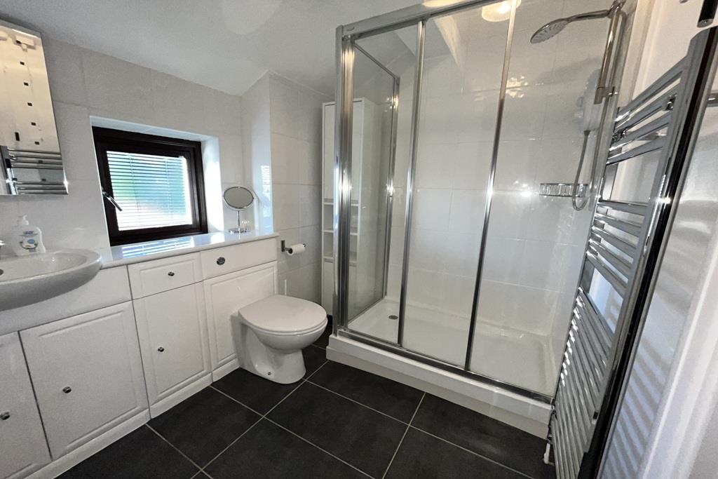 Bathroom.jpeg