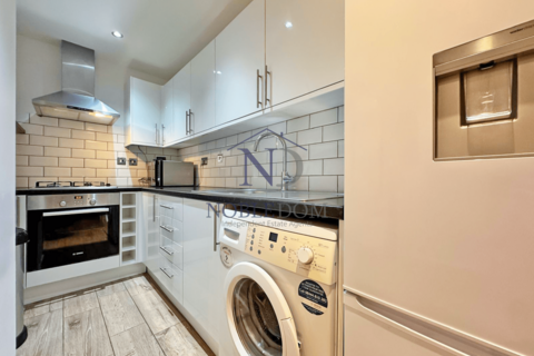 1 bedroom flat to rent, Richmond Road, Twickenham, TW1