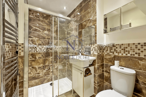 1 bedroom flat to rent, Richmond Road, Twickenham, TW1