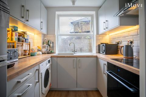 2 bedroom flat for sale, 10 Versailles Road, London SE20