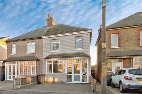 3 bedroom semi-detached house for sale, Sutton Road, Rochford SS4