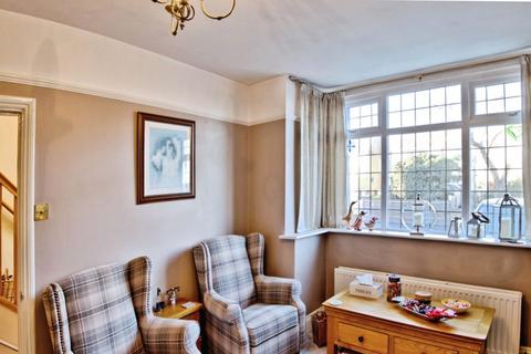 3 bedroom semi-detached house for sale, Sutton Road, Rochford SS4