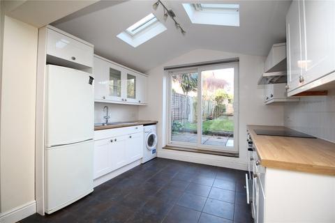 2 bedroom end of terrace house for sale, Victoria Road, Alton, Hampshire, GU34