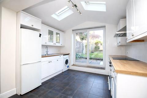 undefined, Victoria Road, Alton, Hampshire, GU34