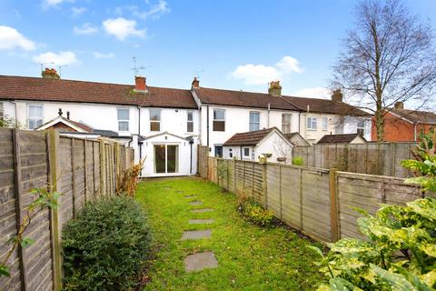 Victoria Road, Alton, Hampshire, GU34