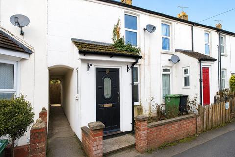 2 bedroom end of terrace house for sale, Victoria Road, Alton, Hampshire, GU34