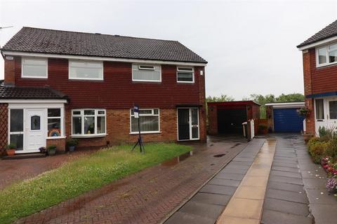 3 bedroom semi-detached house to rent, Lakenheath Drive, Bolton, BL1 7RJ