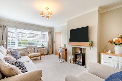 2 bedroom detached house for sale, Broughton Hall Road, Broughton, CH4
