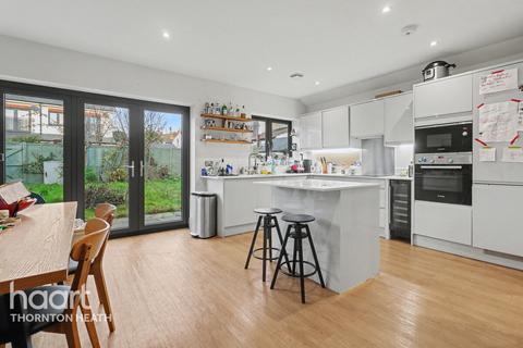3 bedroom end of terrace house for sale, Zion Place, THORNTON HEATH