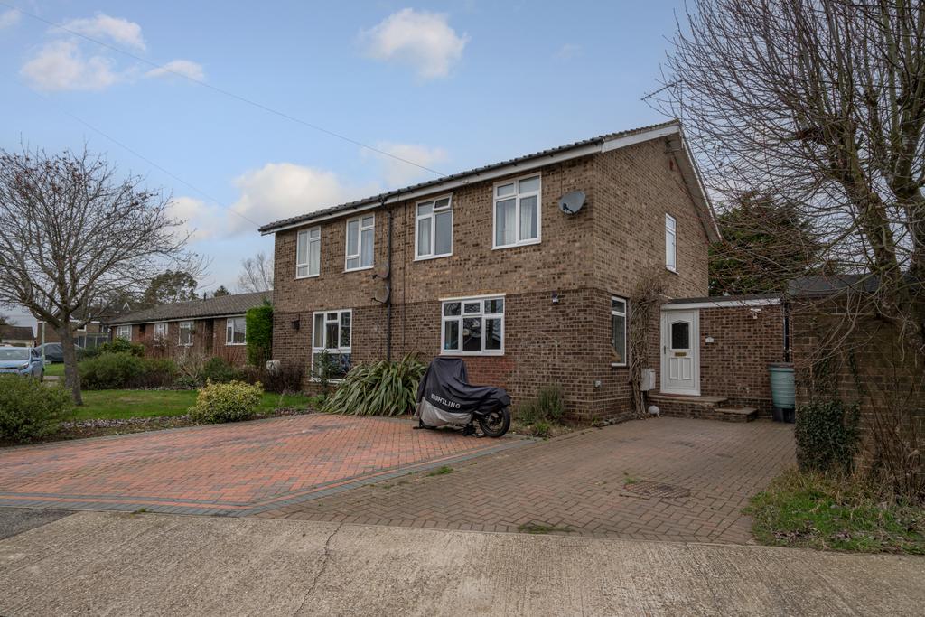 3 Bedroom Semi Detached for Sale