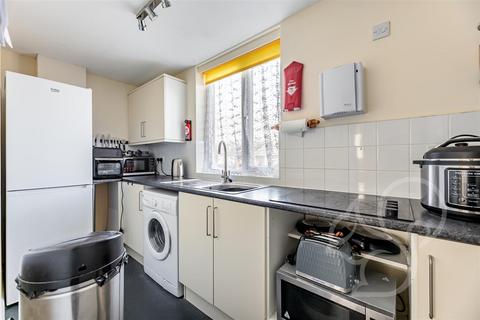 2 bedroom apartment for sale, Akersloot Place, West Mersea Colchester CO5