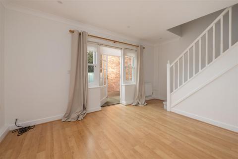 2 bedroom terraced house for sale, The Spires, Canterbury