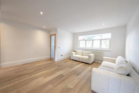 3 bedroom link detached house for sale, Blagrove Lane