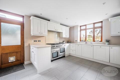 undefined, The Street, Upper Farringdon, Alton, Hampshire, GU34