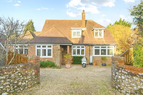 undefined, The Street, Upper Farringdon, Alton, Hampshire, GU34