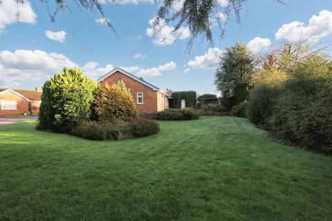 3 bedroom detached bungalow for sale, Sutton Lane, Derby DE65