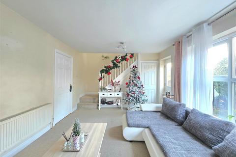 2 bedroom end of terrace house for sale, Riverside Park, Spalding