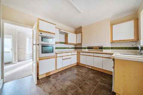 3 bedroom semi-detached house for sale, St. Marys Road, Dymchurch, Romney Marsh, Kent, TN29