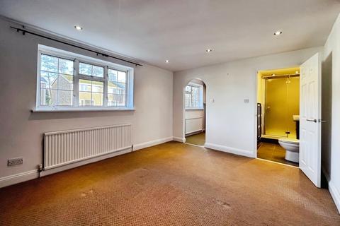 3 bedroom semi-detached house for sale, Ashdown Avenue, Farnborough, Hampshire
