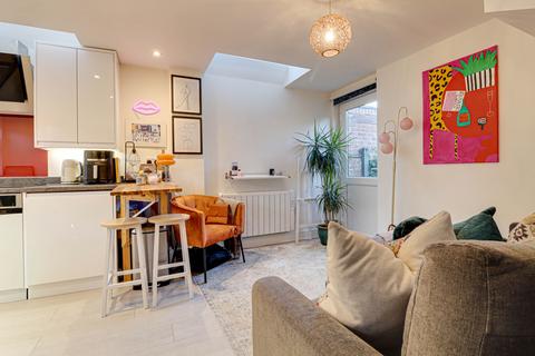 undefined, Kingcroft Road, Harpenden, AL5