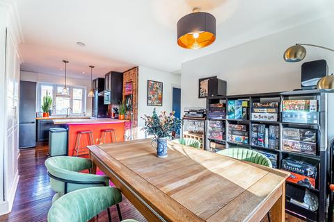 undefined, Deacon Close, Hertfordshire AL1