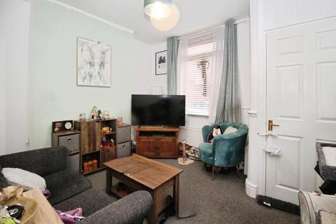 2 bedroom terraced house to rent, Croft Road, Lancashire PR6