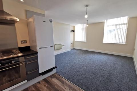 1 bedroom flat to rent, Textile Street, Dewsbury, West Yorkshire, UK, WF13