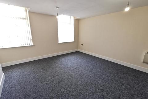 1 bedroom flat to rent, Textile Street, Dewsbury, West Yorkshire, UK, WF13